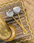 Couverts de service Motee