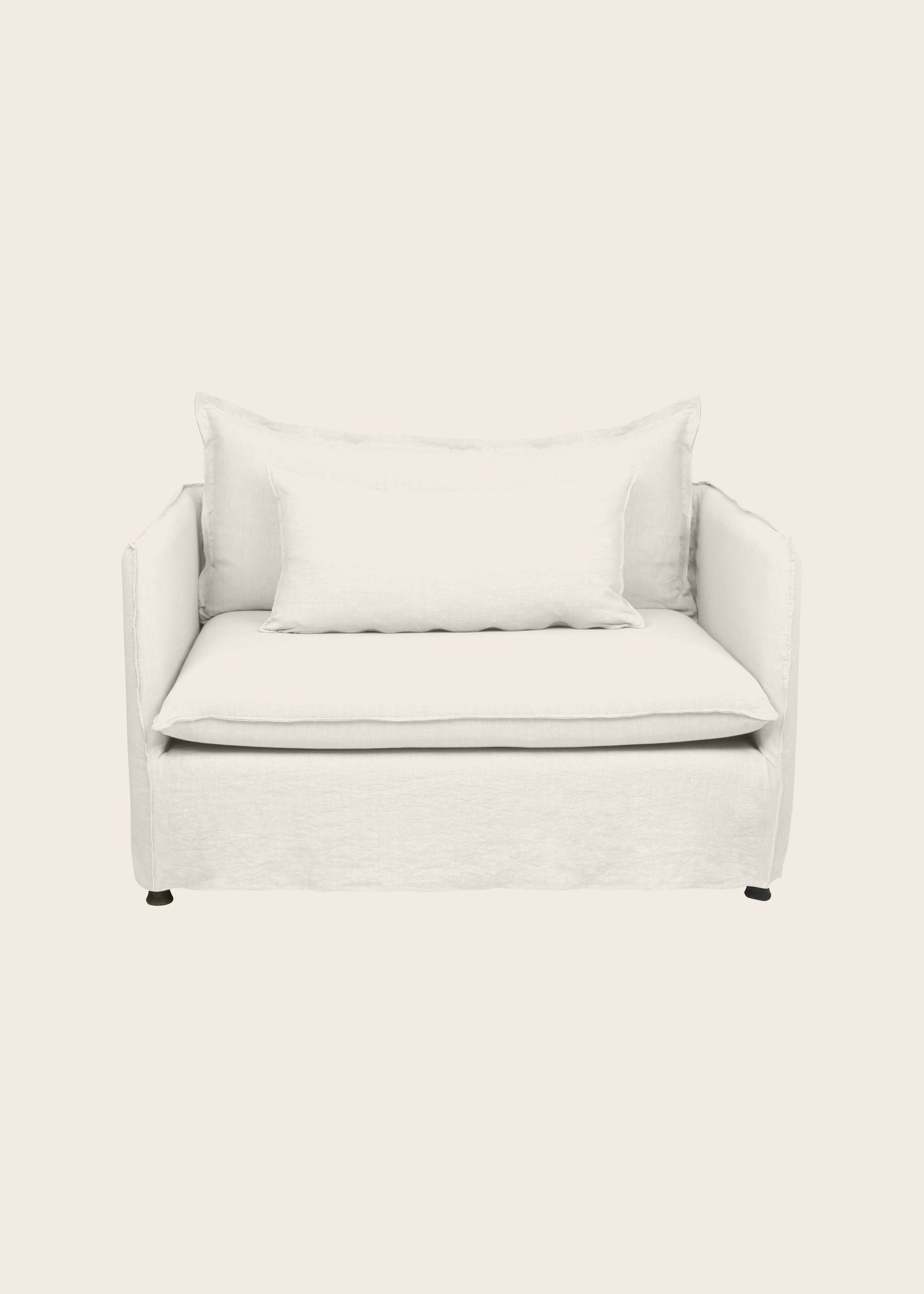 Loveseat Holi
